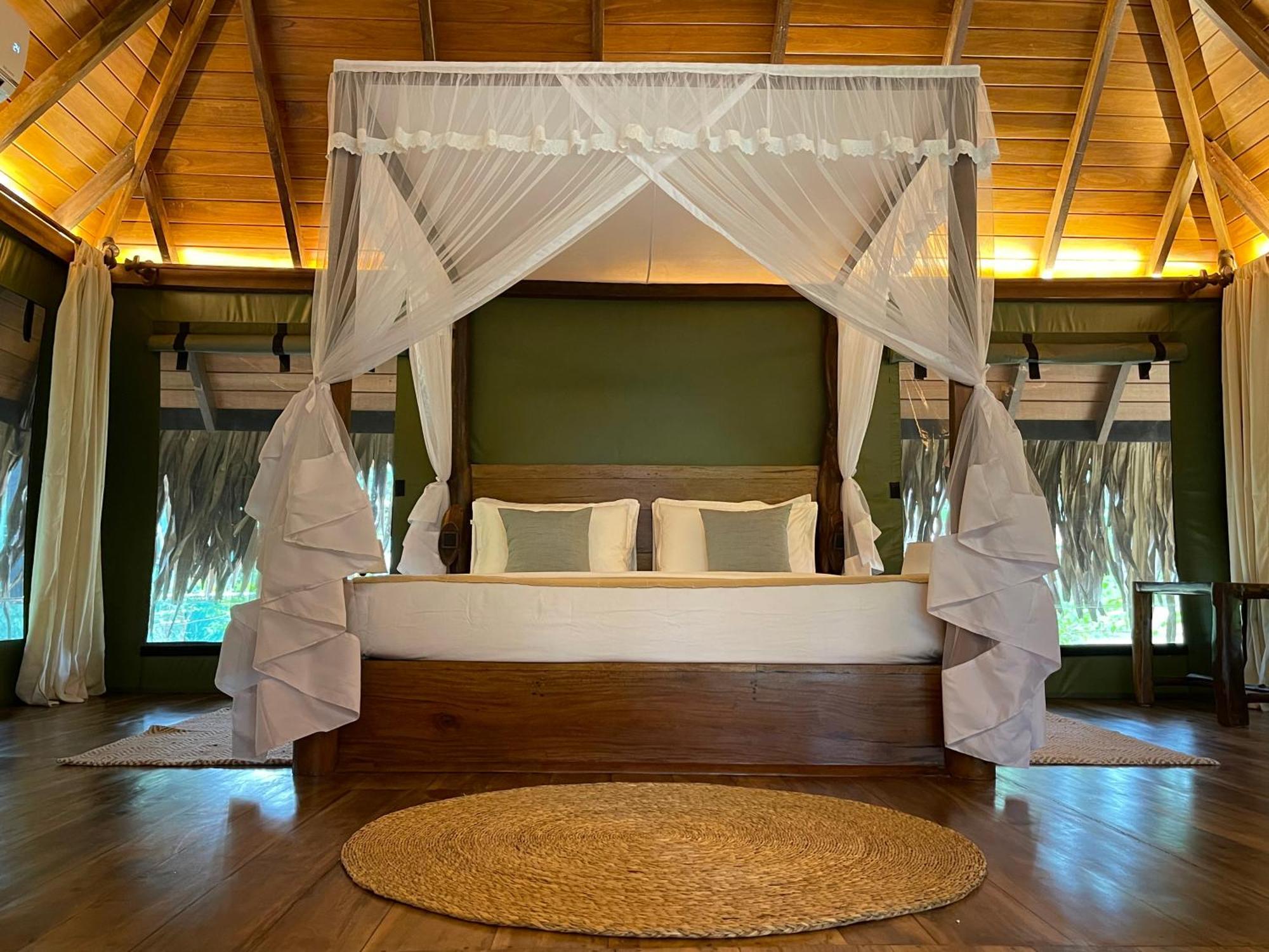 Yala Lake View Cabanas Tissamaharama Ngoại thất bức ảnh